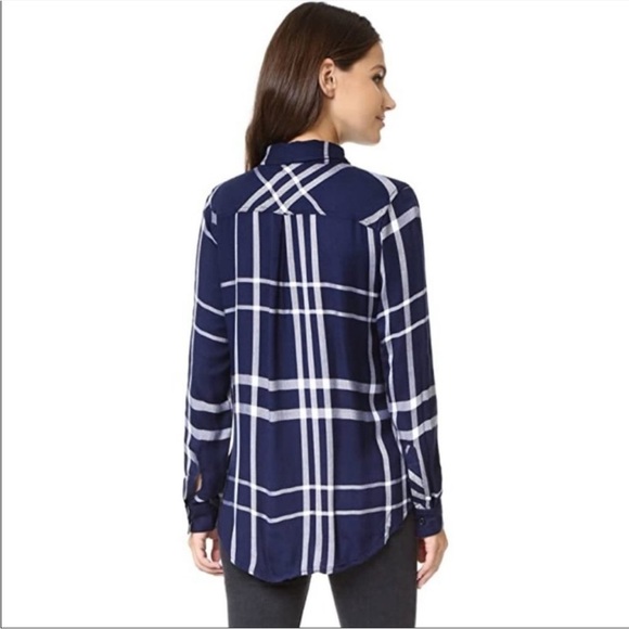 Rails Hunter Button Down Navy and White Plaid Shirt- Medium- excellent! - Picture 3 of 14